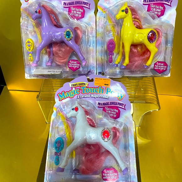 MAGIC TOUCH PONY VTG 90s MAGIC JEWELS PONIES, LIGHT UP & BLINK COLLECTION OF 3 - Picture 7 of 16